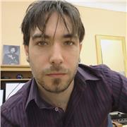 Profesor de guitarra (eléctrica, acústica, clásica), armonía, composición y lenguaje musical con doble titulación y diez años de experiencia